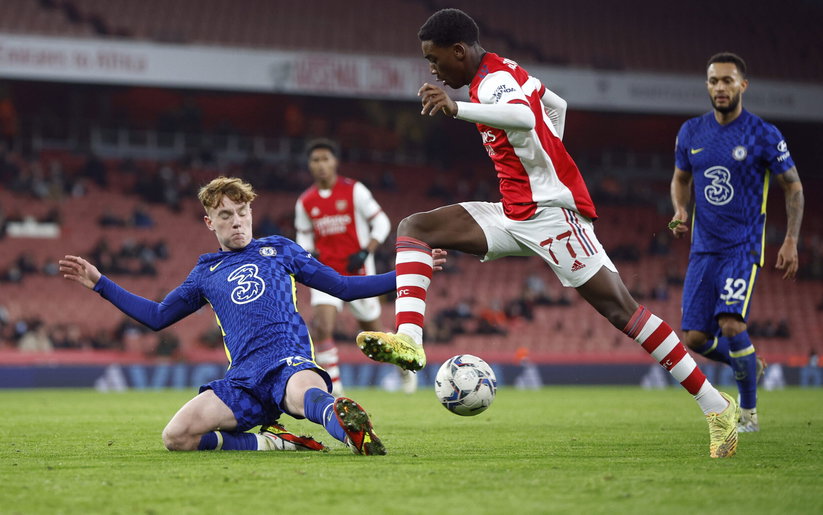 Image for Prolific 18-year-old Khayon Edwards signs new long-term deal with Arsenal