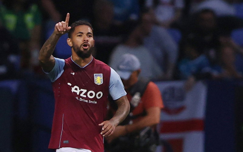Image for Arsenal fail to complete Douglas Luiz signing