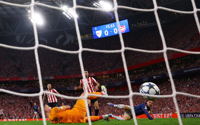 Image for Hard work works for Arsenal in Bilbao