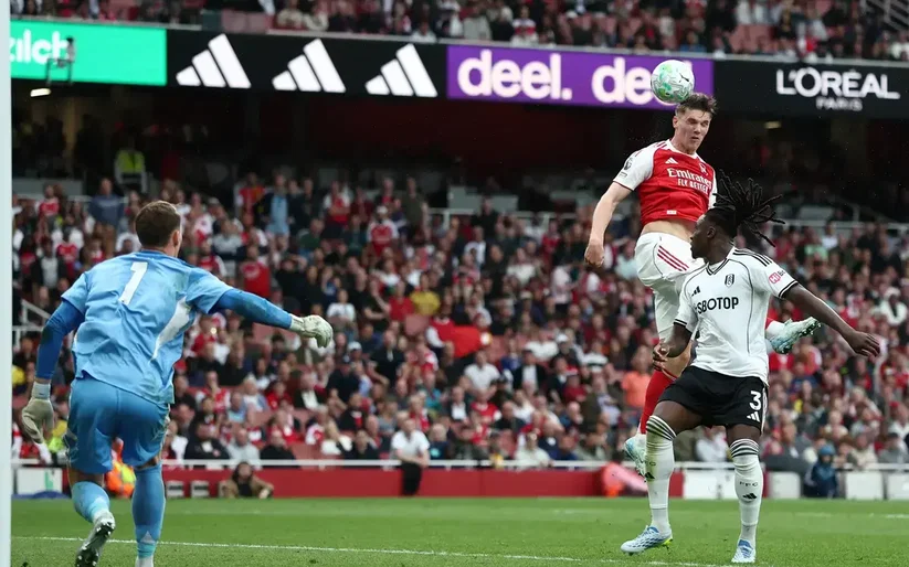 Image for Arsenal should avoid any deal for Alvarez that includes a swap for Gyokeres.
